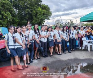 𝐄𝐕𝐒𝐔-𝐂𝐚𝐫𝐢𝐠𝐚𝐫𝐚 𝐂𝐚𝐦𝐩𝐮𝐬 𝐋𝐢𝐠𝐡𝐭𝐬 𝐔𝐩 𝐭𝐡𝐞 𝐇𝐨𝐥𝐢𝐝𝐚𝐲𝐬 𝐰𝐢𝐭𝐡 𝐆𝐫𝐚𝐧𝐝 𝐂𝐡𝐫𝐢𝐬𝐭𝐦𝐚𝐬 𝐓𝐫𝐞𝐞 𝐋𝐢𝐠𝐡𝐭𝐢𝐧𝐠