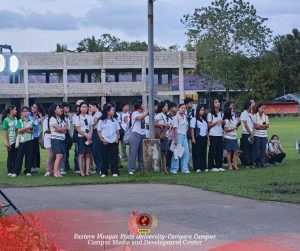 𝐄𝐕𝐒𝐔-𝐂𝐚𝐫𝐢𝐠𝐚𝐫𝐚 𝐂𝐚𝐦𝐩𝐮𝐬 𝐋𝐢𝐠𝐡𝐭𝐬 𝐔𝐩 𝐭𝐡𝐞 𝐇𝐨𝐥𝐢𝐝𝐚𝐲𝐬 𝐰𝐢𝐭𝐡 𝐆𝐫𝐚𝐧𝐝 𝐂𝐡𝐫𝐢𝐬𝐭𝐦𝐚𝐬 𝐓𝐫𝐞𝐞 𝐋𝐢𝐠𝐡𝐭𝐢𝐧𝐠